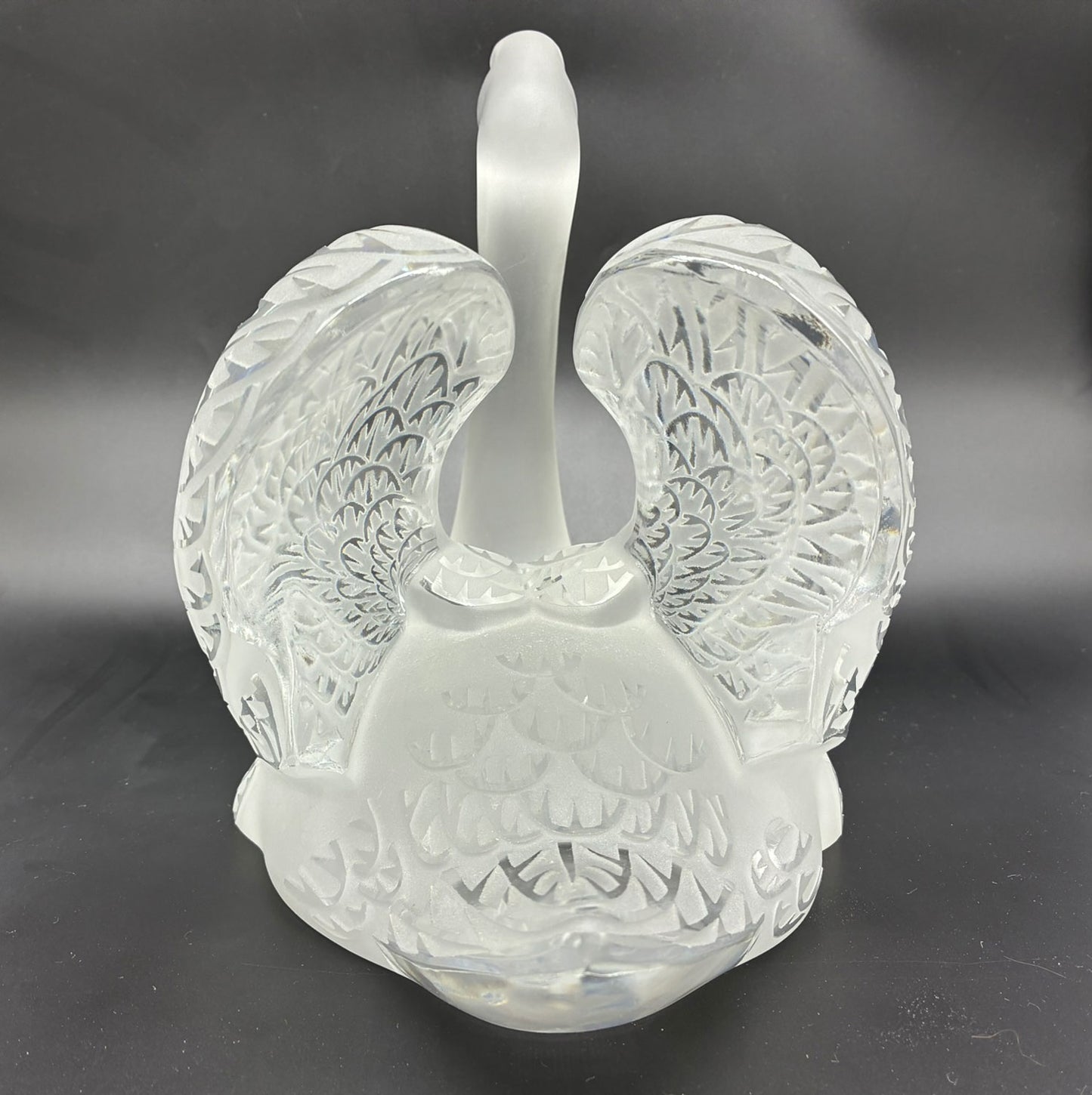 Lalique France - Clear and Frosted Glass Cygne Tête Penchée 'Head Up' Swan 25cm x 31 cm